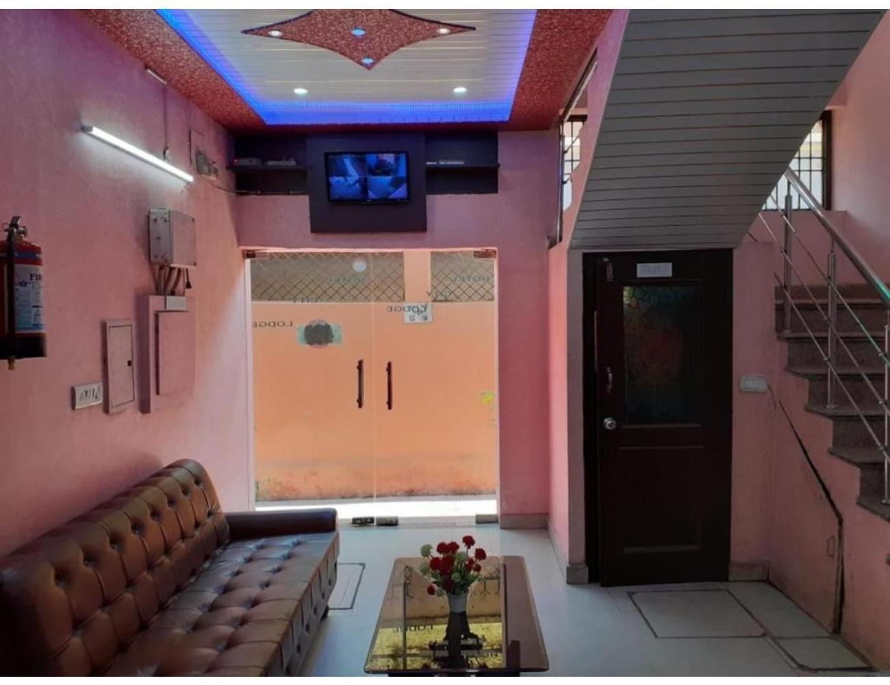 Hotel City Lodge , Chandīgarh Extérieur photo