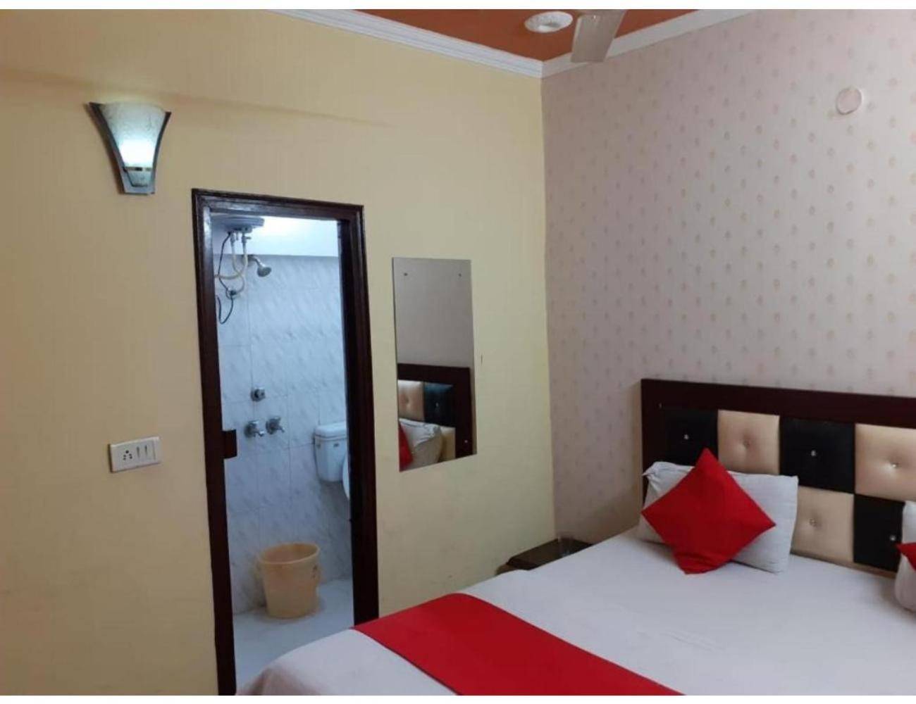 Hotel City Lodge , Chandīgarh Extérieur photo